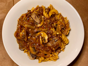 CARAMELIZED ONION & MUSHROOM PASTA
