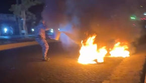 Protestas por apagones en varias localidades del Cibao