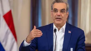 Presidente Abinader sobre SeNaSa: “Nuestro deseo es que todo el que tenga mérito para ser sometido lo sea”