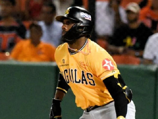 Águilas presentan equipo renovado para el inicio