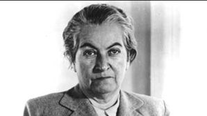 Hoy en la historia. Nace Gabriela Mistral