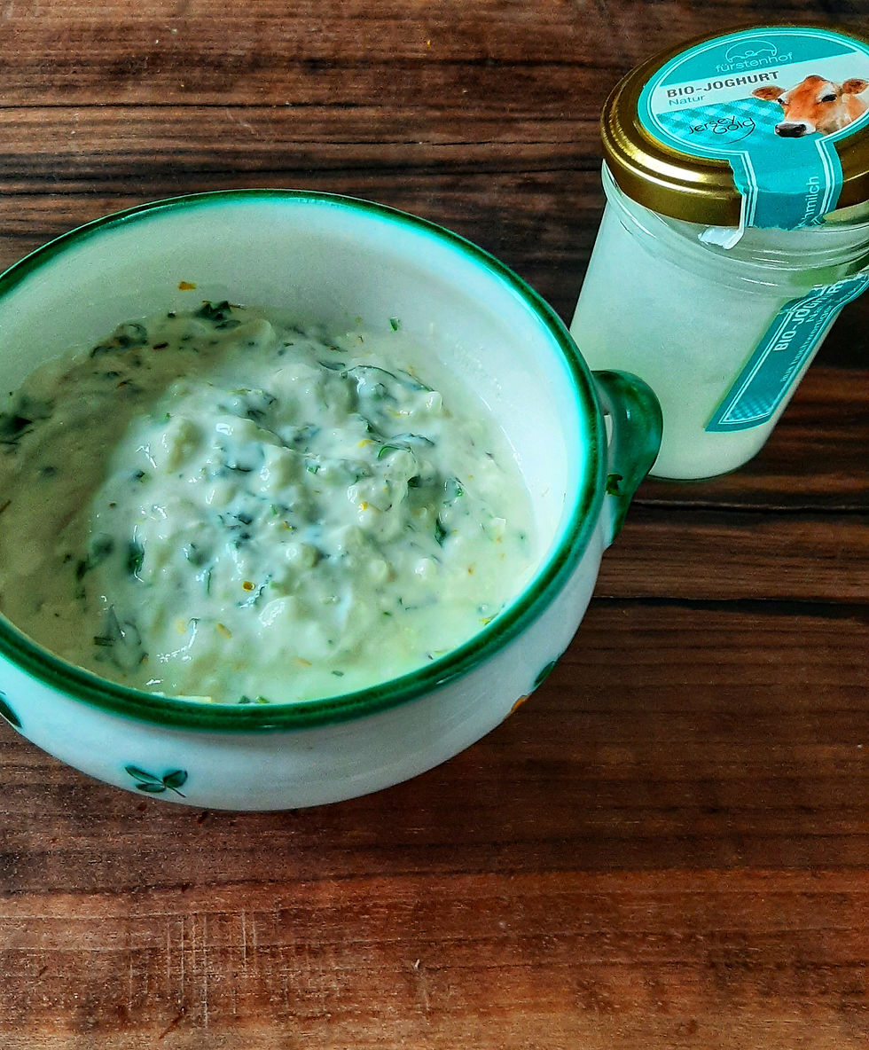 Frühlingskräuter und Milchprodukte - ein Liebespaar