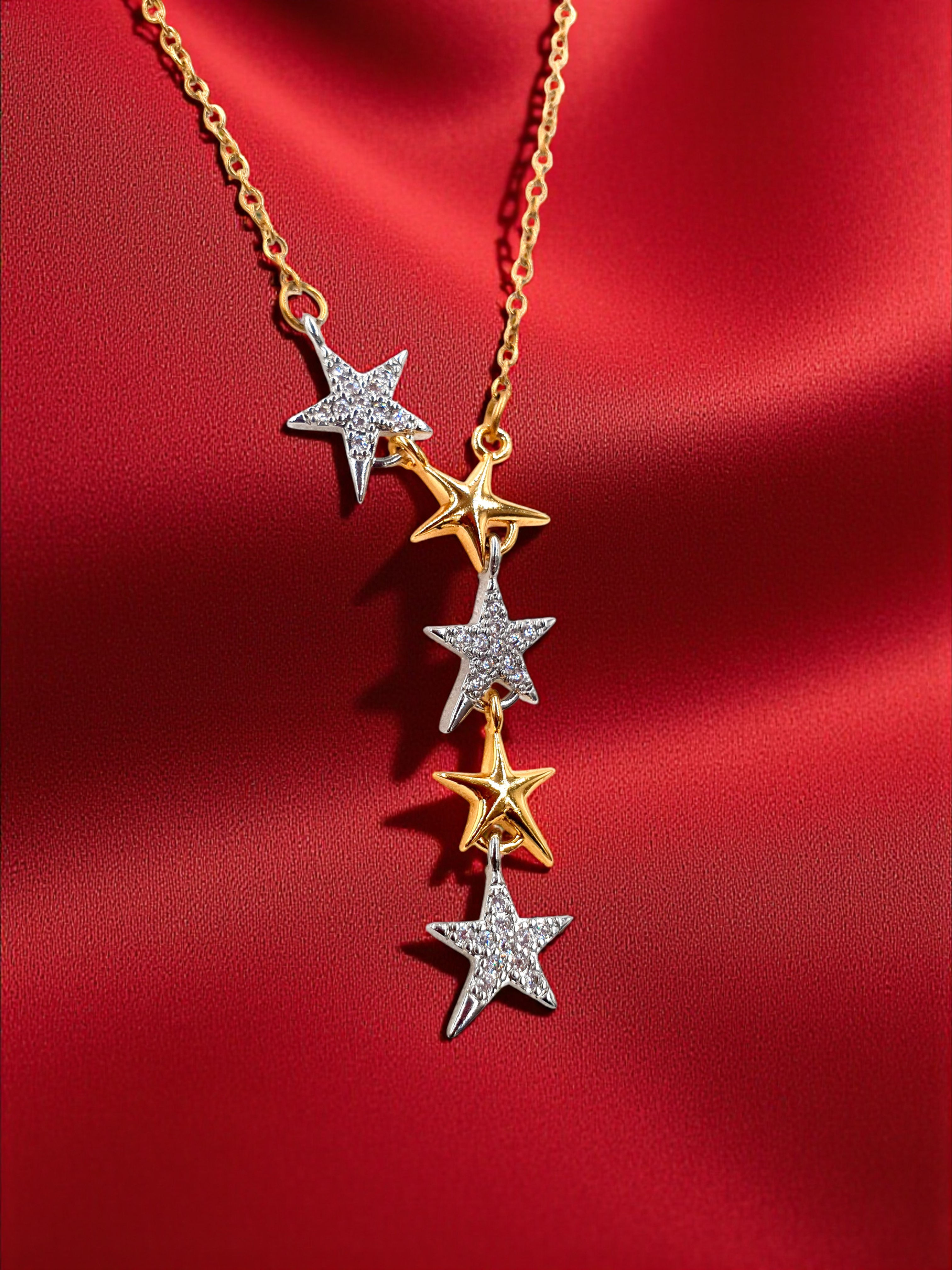 Stella Fortis™ Altın/Gümüş Yıldızlı Asimetrik Zincir Kolye ★★