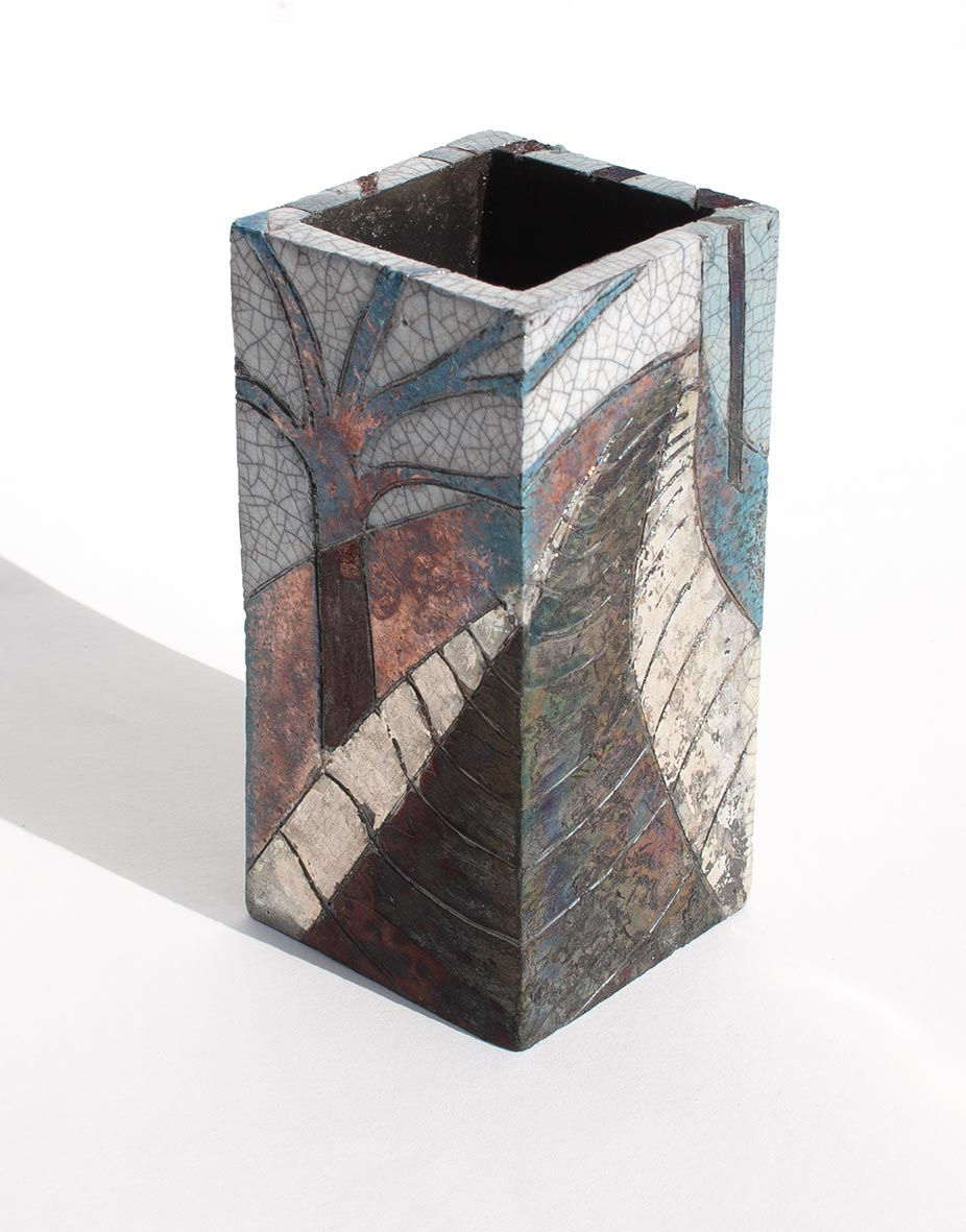 'Sunken lane'New mini vase (view1) h10.5cm w5cm d5cm