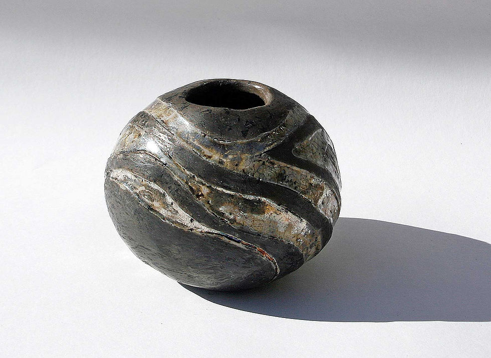 Small egg vase 4