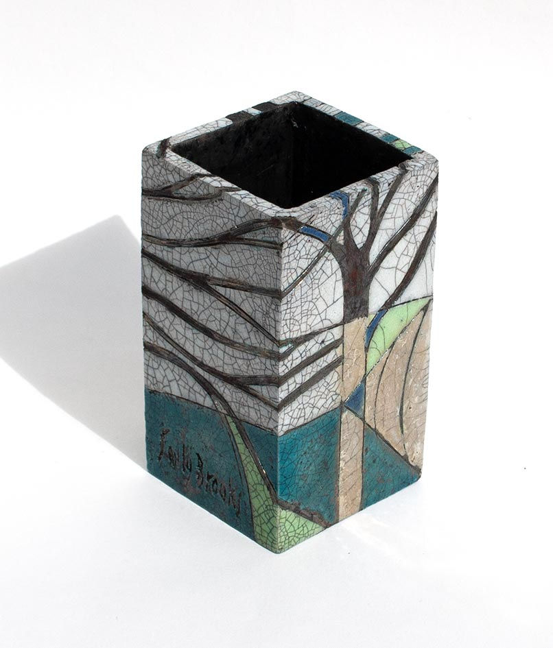 'Jones' hill wood' mini Vase (view 2)
