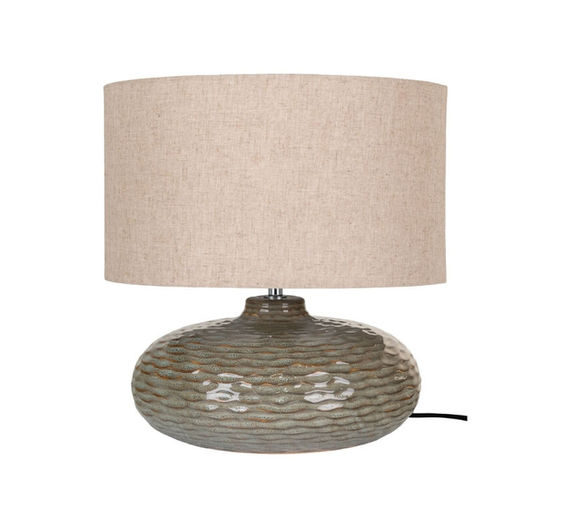 Bordlamper, en del af Udvidet møbelpakke til leje. Ideelle til natborde og sideborde i stuen.