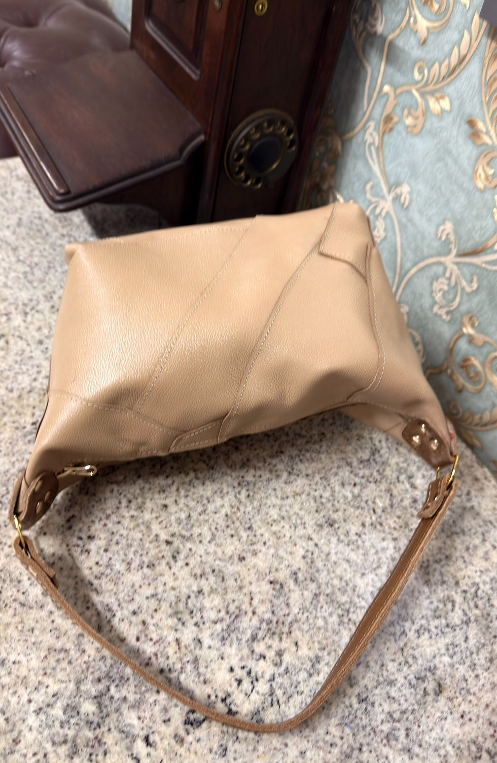 Miniatura: Retalhos de couro legítimo para confecção de bolsas Kit de retalhos de couro artesanal para bolsas e acessórios Vídeo demonst