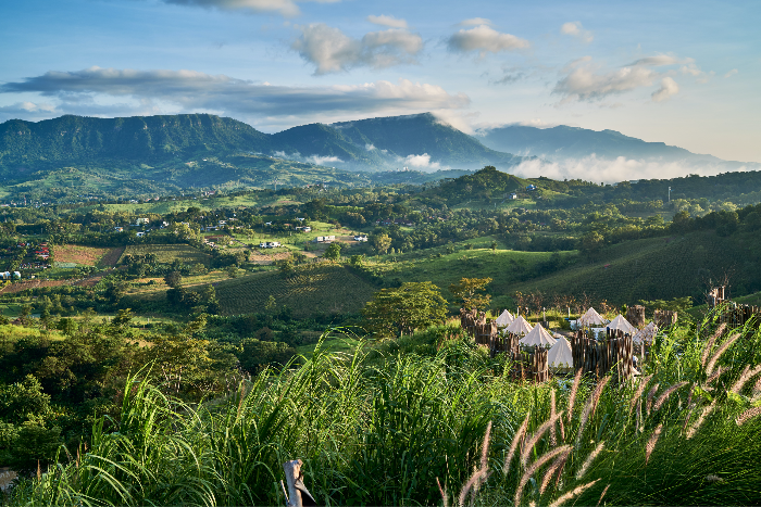 Menemukan Kenyamanan di Puncak Bogor — inspirasi dari Villa Bango di Cilember, Puncak