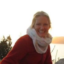 headshot of Jessie Meeks, post-doctoral researcher