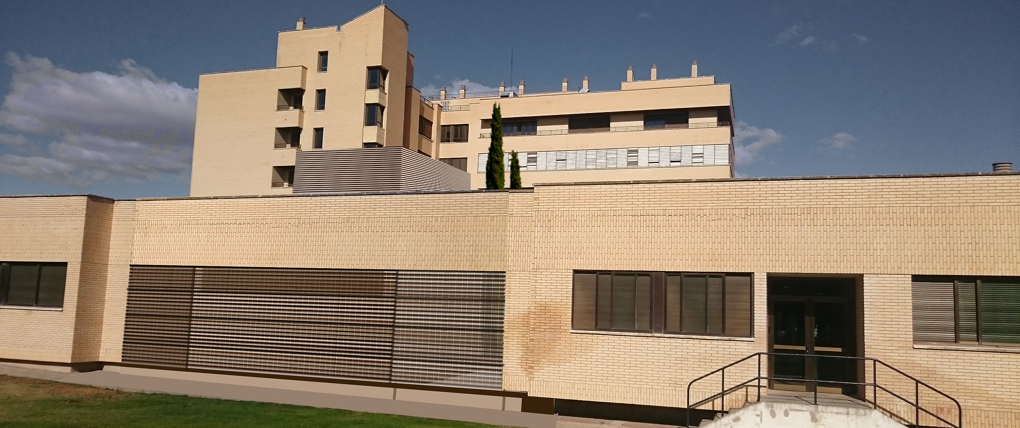 FACHADA 1.jpg