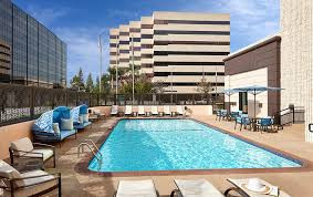 Hilton 1.jpg