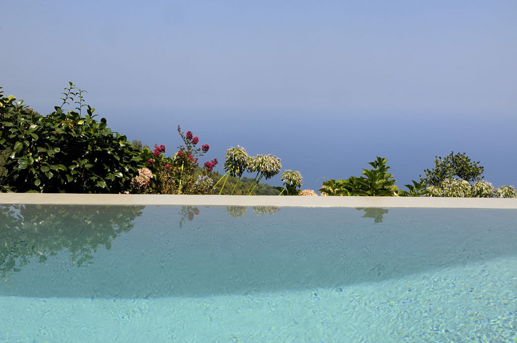 Exclusive House Rental with an infinity pool in Pelion, Zagora.