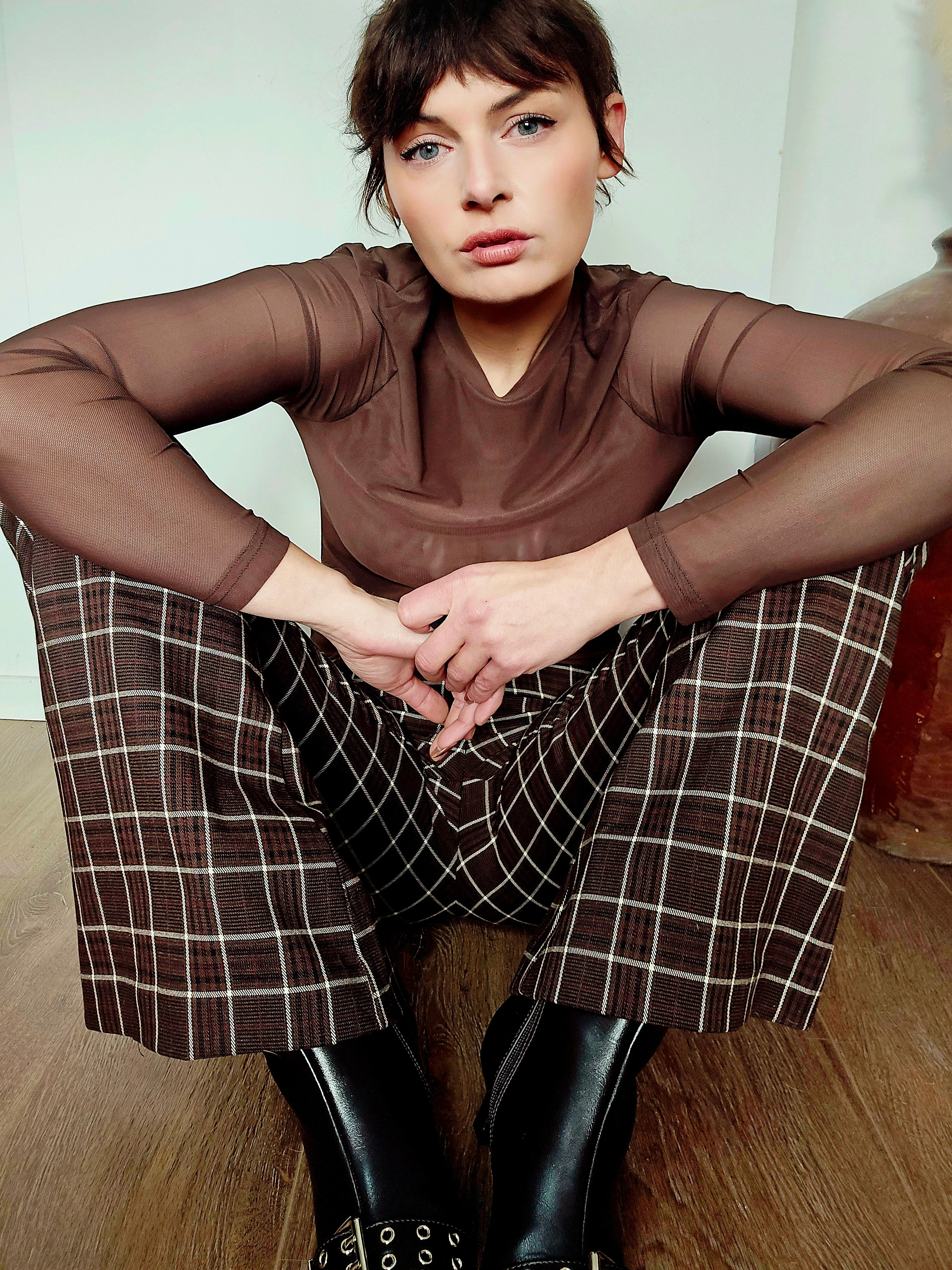 Pantalon flare à carreaux 