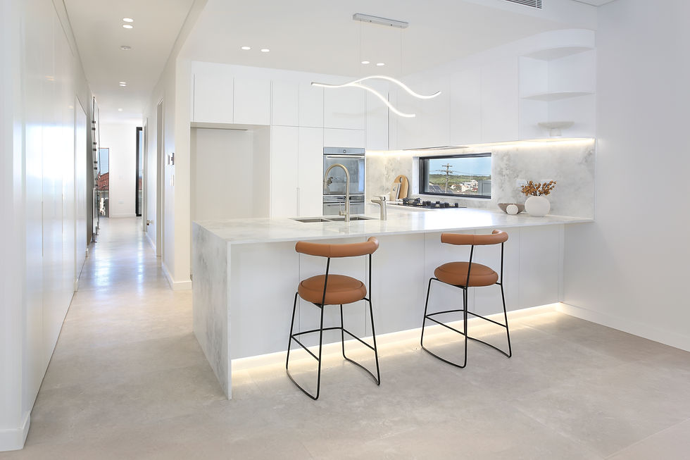 24149-007 EmperioMaroubra.jpg