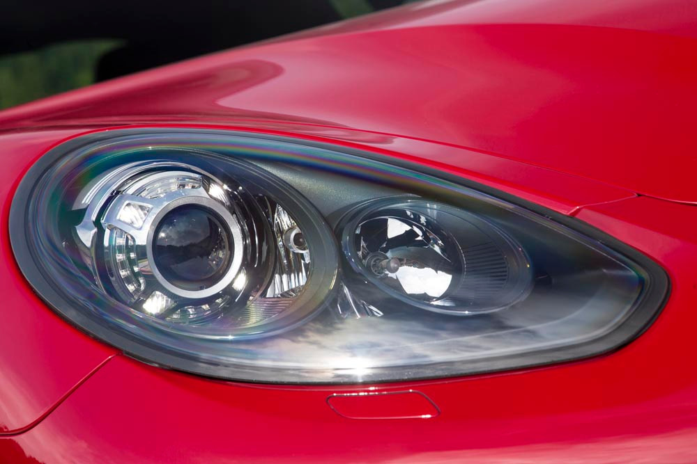 2014 Porsche Panamera headlight example by myautoworld
