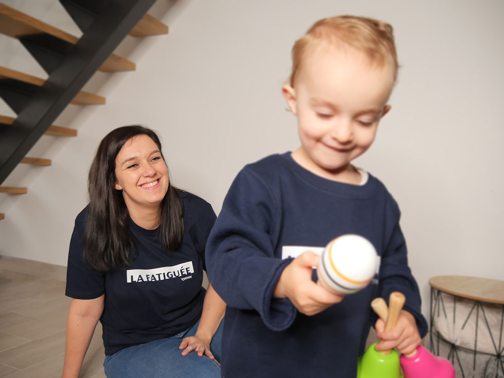 Miniature : T-shirt femme oversize "LA FATIGUÉE"