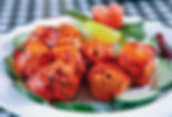 Poulet Tandoori (Cuisse de poulet tandoori, riz, salade, sauce)