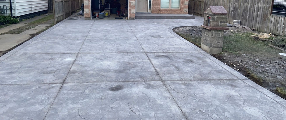 driveway.jpg