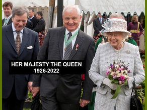 Her Majesty The Queen – Memories in pictures