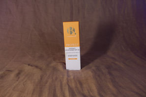 Dermia Moisturizing Cream box