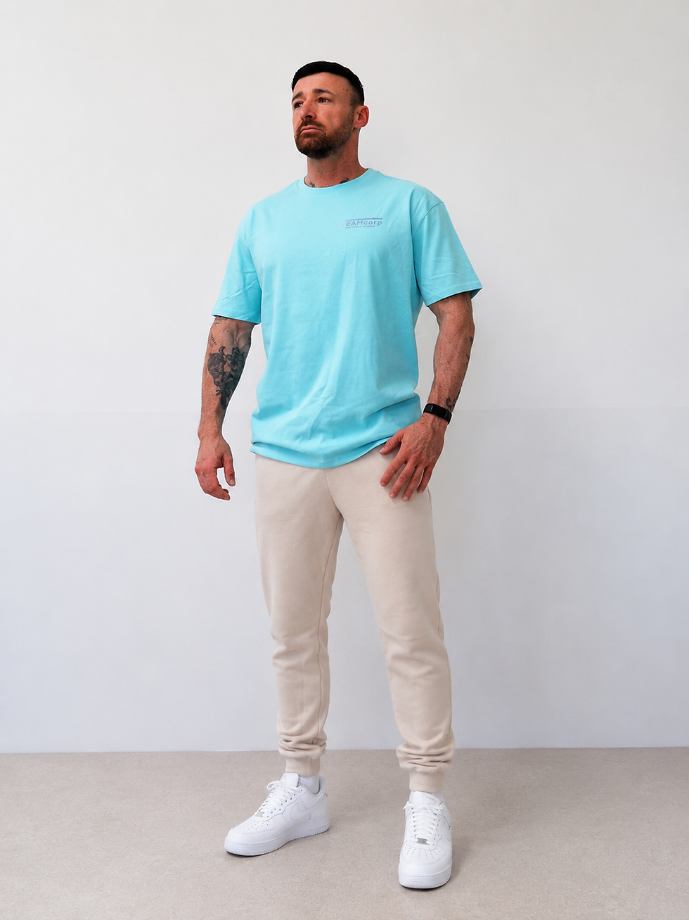 Miniaturbild: Das URBAN-FLOW-Tee