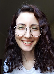 Natália Pessini - Foto Facebook, contanto seu testemunho sobre o curso de 21 dias de conscientização