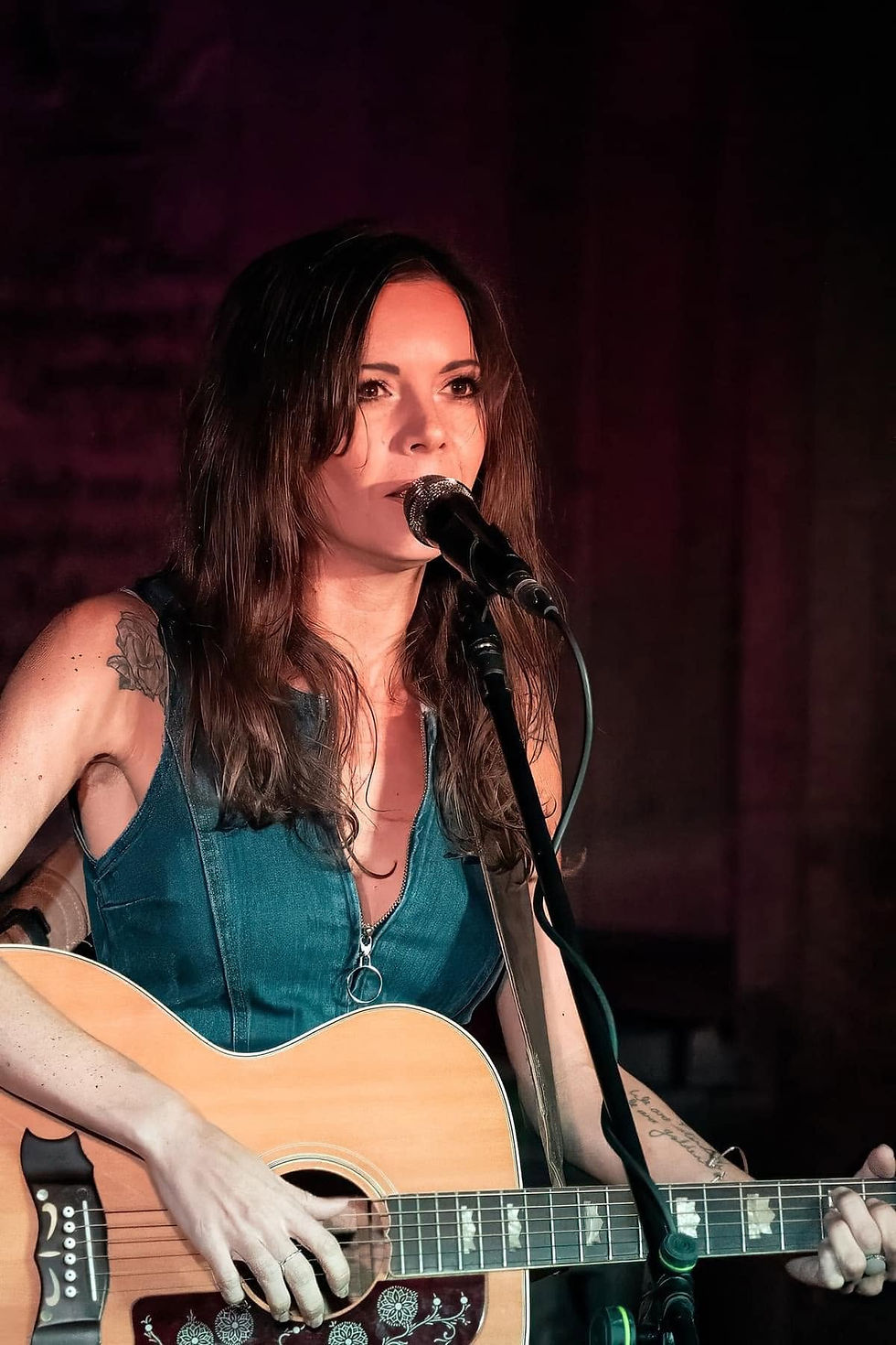 Live Music with Karen Jonas