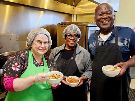Tim's Famous Chili Dinner draws crowds to Food & Fellowship Mission