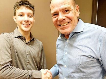 Essex MP Chris Lewis meets constituents at annual levee