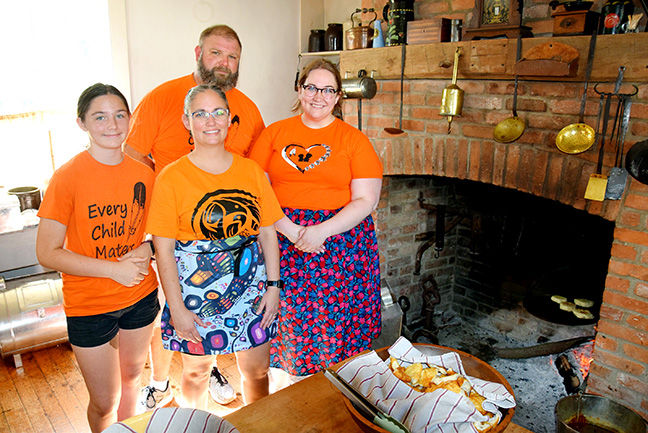 The Park House Museum was busy making corn soup and bannock last Saturday during National Day of Truth and Reconciliation events. Assisting were former curator Stephanie Pouget-Papak, her husband Jason and daughter Grace as well as current curator
Kat Bezaire.