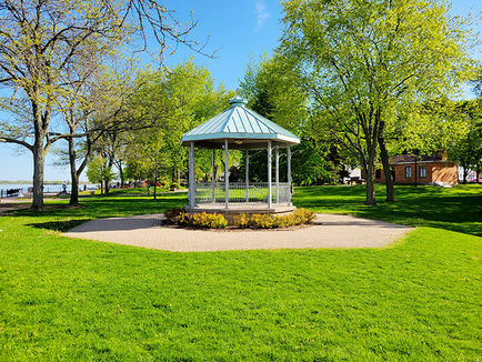 Resident wants outdoor museum founded and themes planned around it