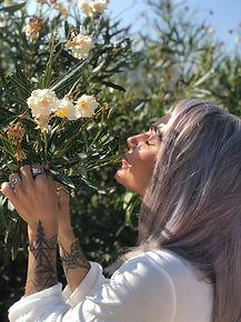 Felicity Flowers.jpeg