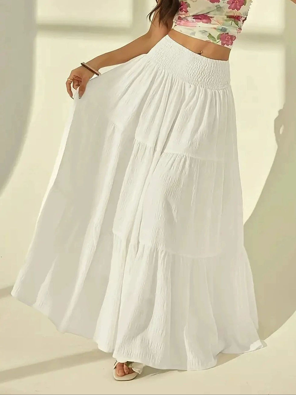 Thumbnail: Plus size women's fashionable layered long skirt casual solid color elastic wais