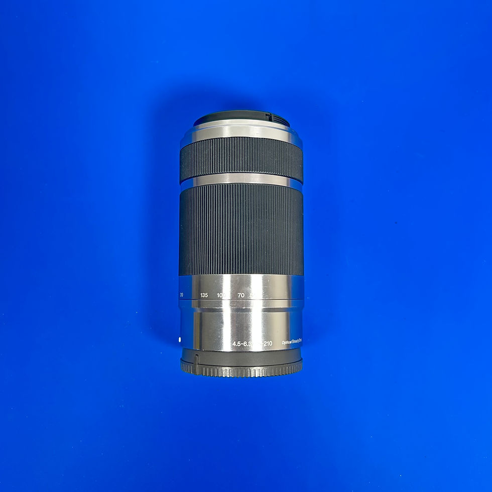 Sony E 55-210mm f/4.5-6.3 OSS silver telephoto zoom lens
