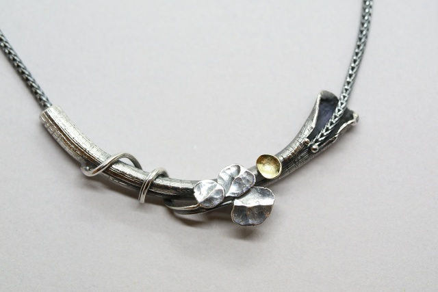 Thumbnail: Karika pendant necklace jewelry schmuck agathos nafplio camaraworkshop.com