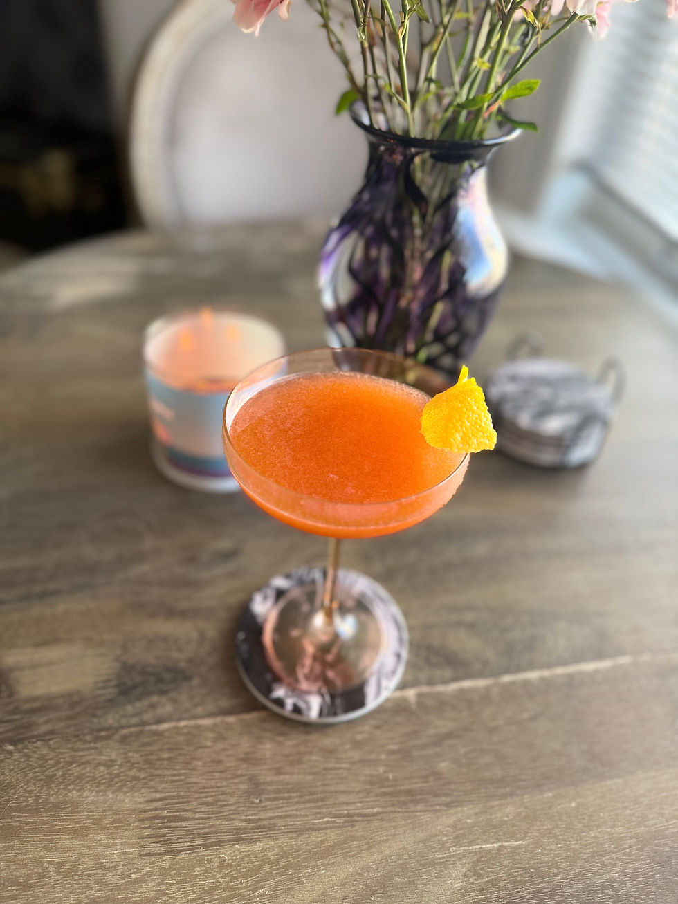 Whiskey Bee: A Bourbon Cocktail with a Sweet Color