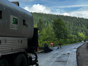 Asphaltarmierung - Langlebig. Ressourcenschonend. Klug gebaut.