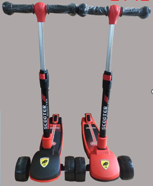 Trottinette à 3 roues - Réf. 001