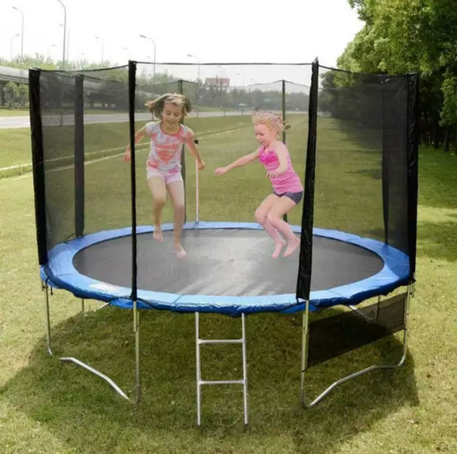 Trampoline octogonal avec filet de sécurité