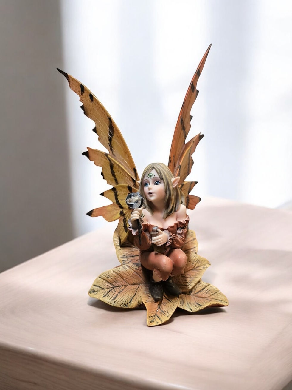 Miniaturbild: Fée Aelina, Gardienne des Petits Miracles