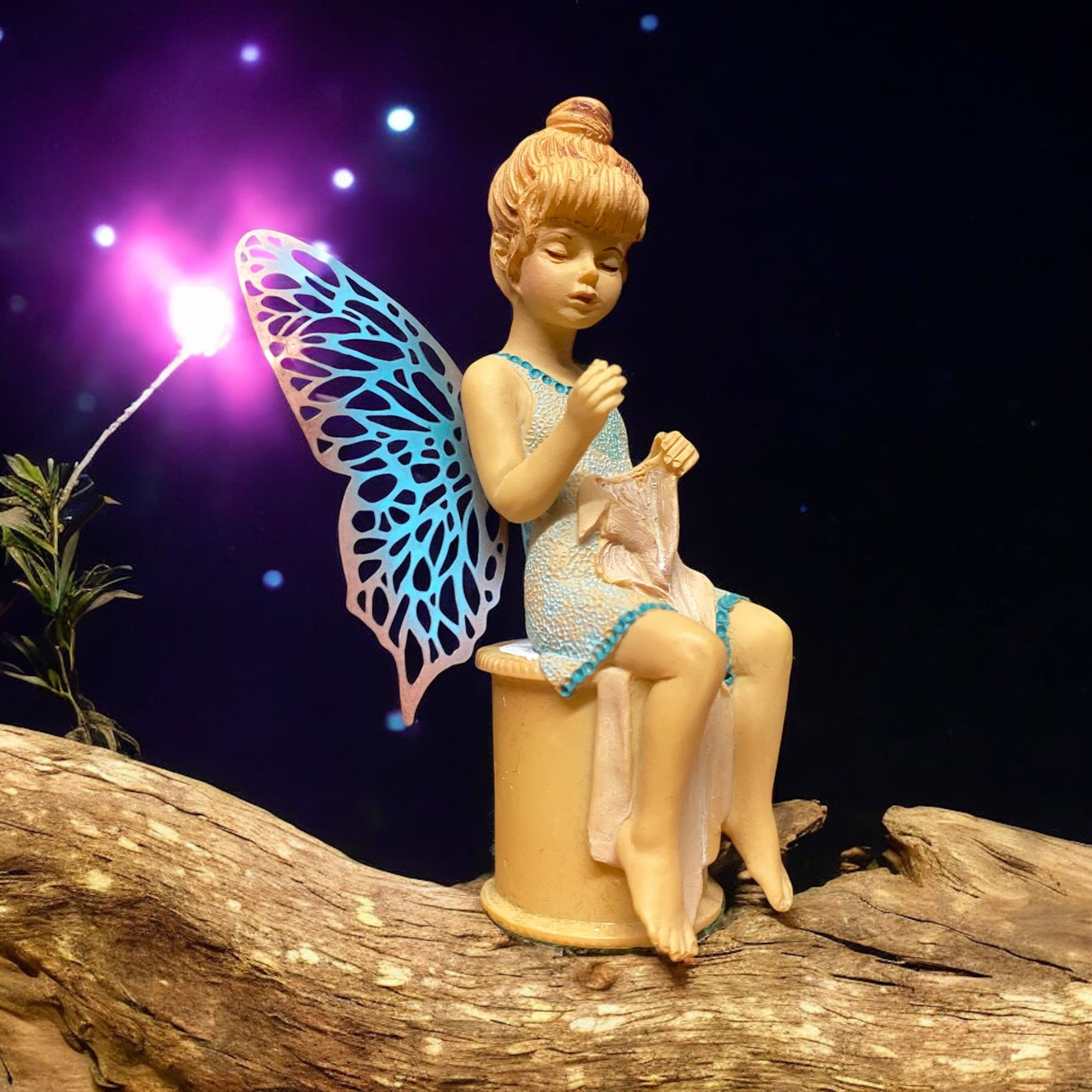 CLARECRAFT FAERIE REALM FY36 'SATURDAY'S CHILD' 