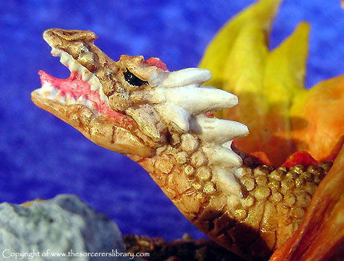 Miniaturbild: Dragon "NAKASH" ENCHANTICA n°2143