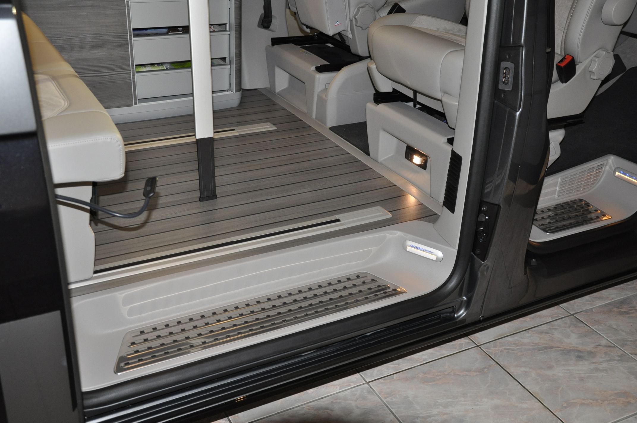 VW California Edelstahltrittbrett