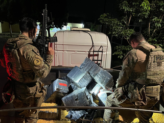 PRF apreende 400 quilos de maconha em meio a carga de milho