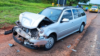 Batida traseira na PR 323 em Cafezal do Sul deixa duas vítimas feridas