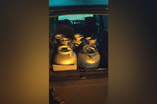 Polícia Militar apreende dois veículos com 16 botijões de gás da Argentina