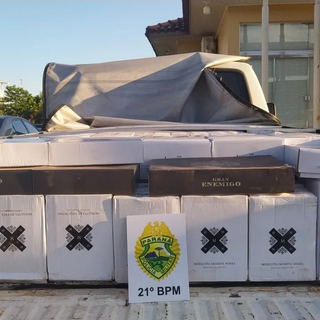 Patrulha Rural apreende caminhonete com 109 caixas de vinho
