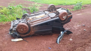 Quatro ficam machucados em acidente na PR-495 em Santa Helena