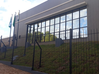 Homem acusado de homicídio, lesão corporal e corrupção de menores é condenado em Júri Popular